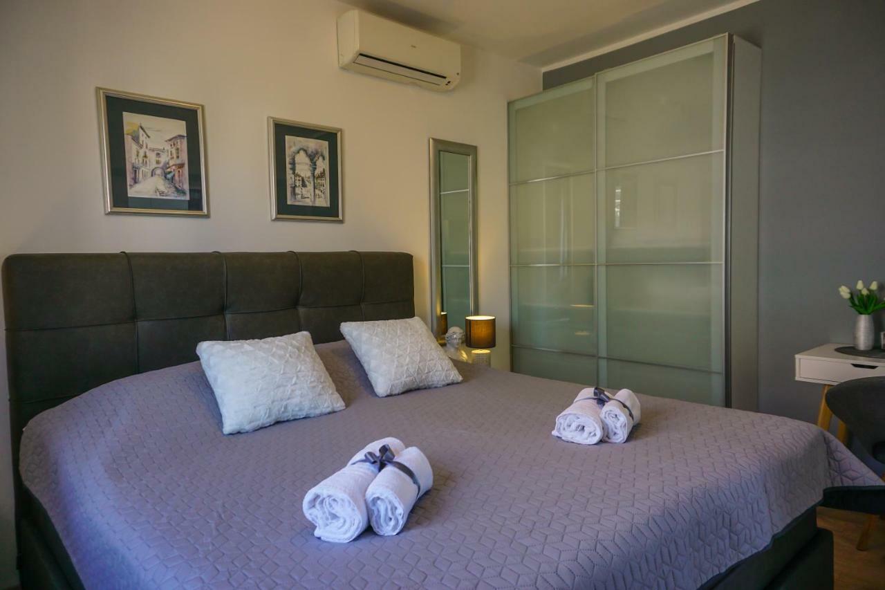 Apartment Paula With Private Jacuzzi And Parking- Near The Beach Задар Экстерьер фото